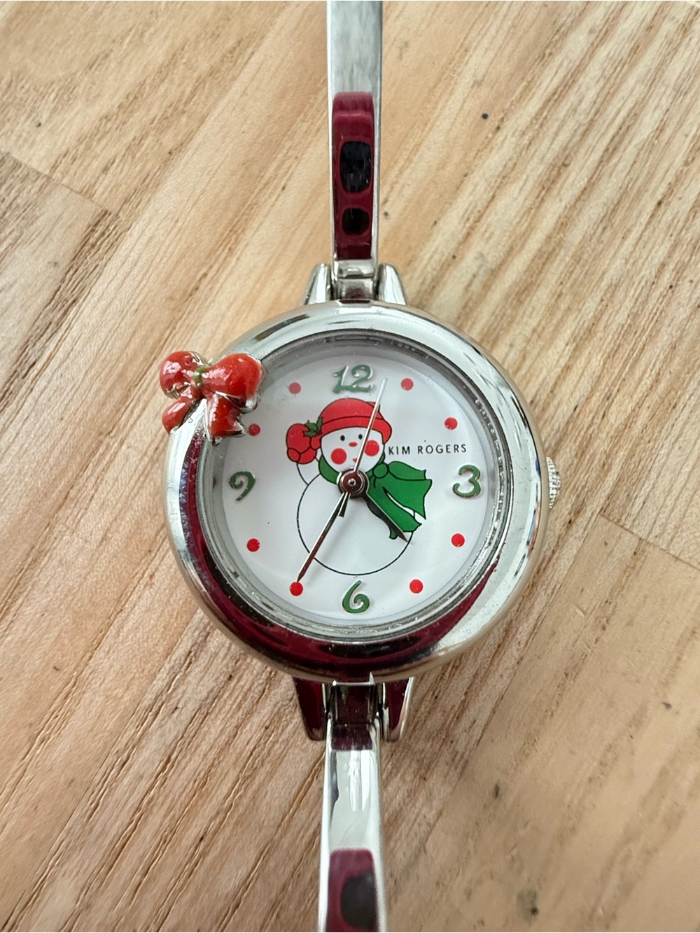 Kim Rogers ladies silver tone winter snowman watch NEW BATTERY